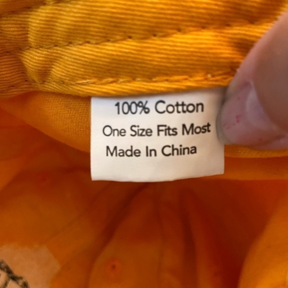 Lucky hat. This is guaranteed to summon Lady Luck. Pre-Notched for your charms. - Picture 3 of 4